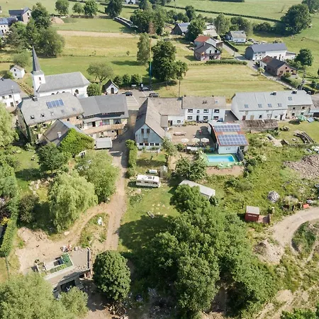 Bed & Breakfast De Eifelhoeve 4*